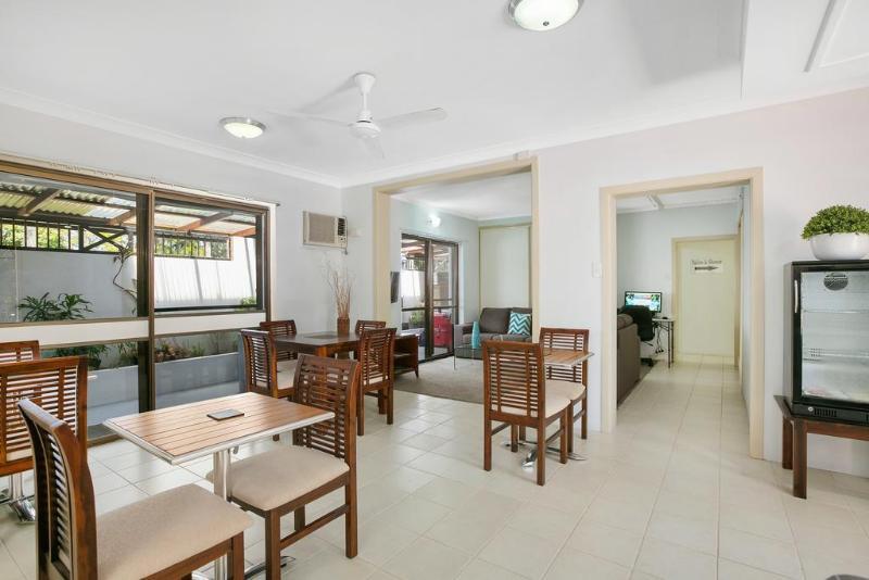 Hotel High Chaparral à Cairns Extérieur photo